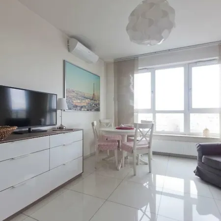 Modern Air-conditioned In Old Town Apartman *