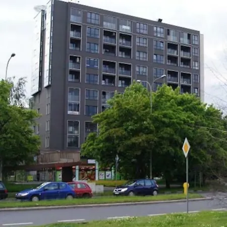 Modern Air-conditioned In Old Town Apartman *
